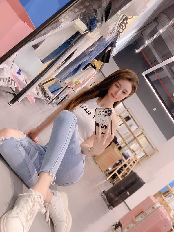 新加坡预约模特