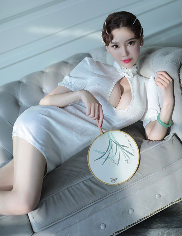 巴黎外围女经纪人