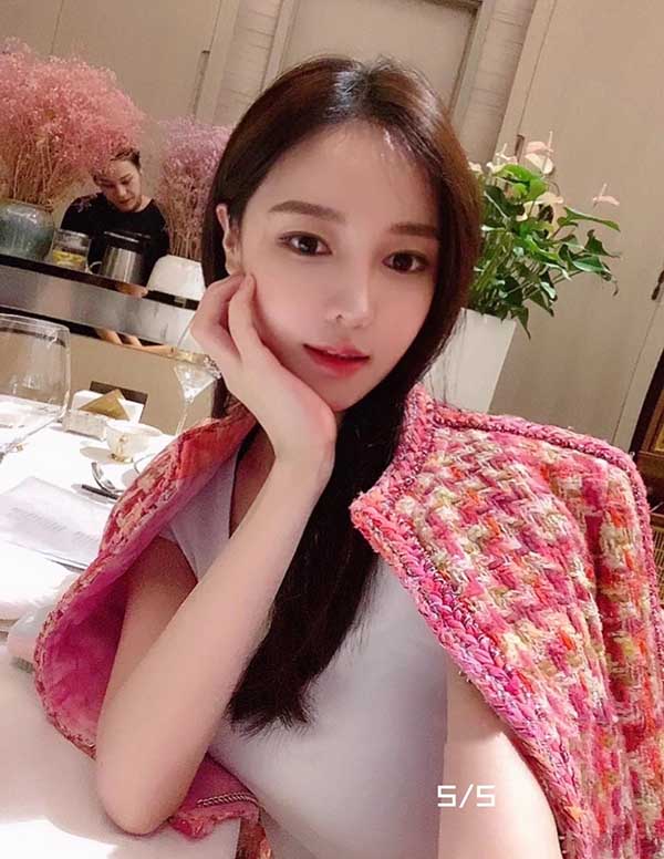 首尔援交女模特