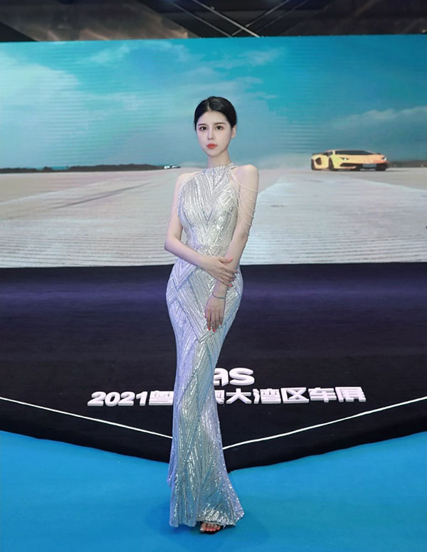 曼谷外围女全套服务