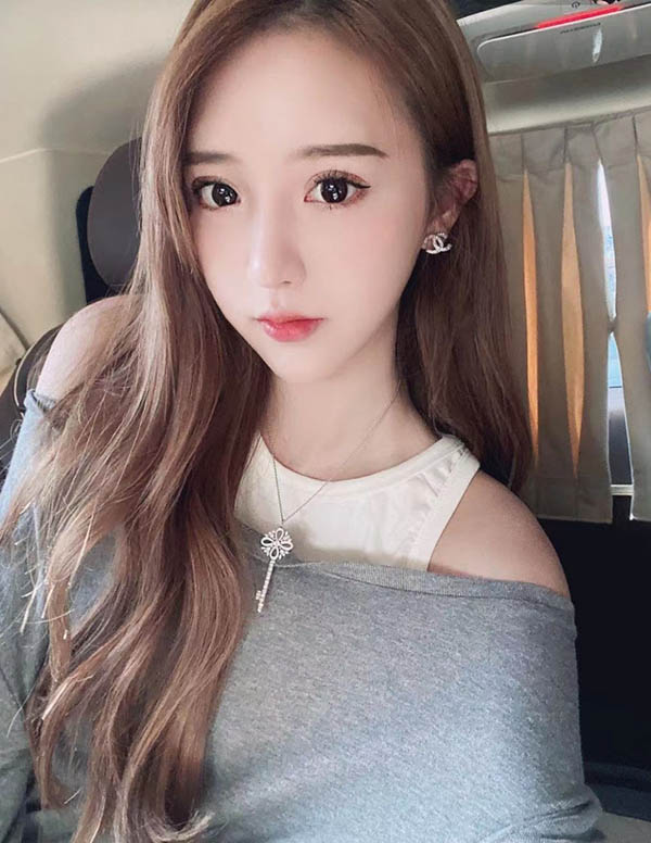 洛杉矶模特预约微信